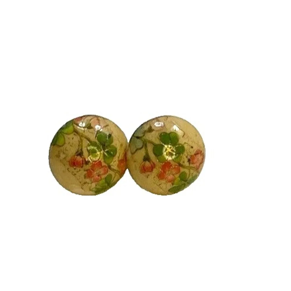Vintage Round Earring Hand painted‎ Wood Glazed Clover Flower .5 inch